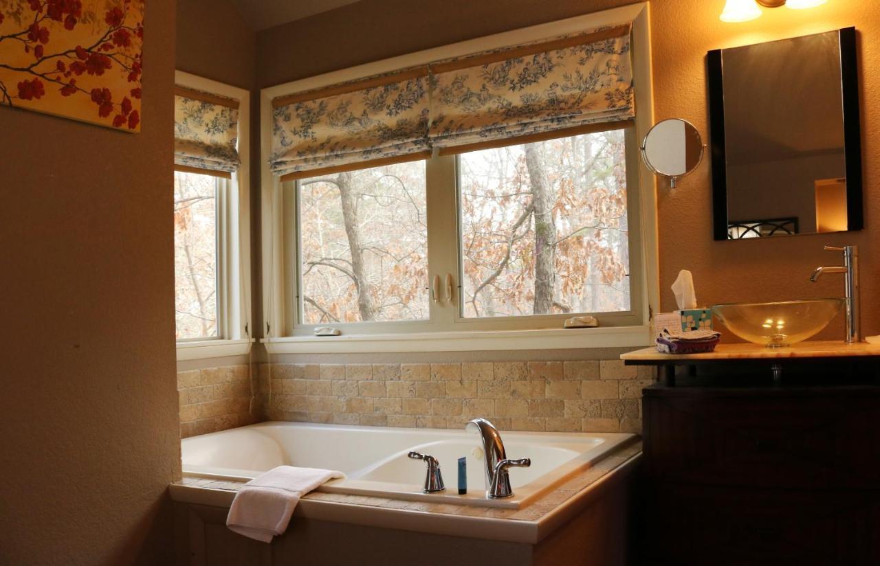 The Grand Treehouse Resort Eureka Springs Exteriör bild